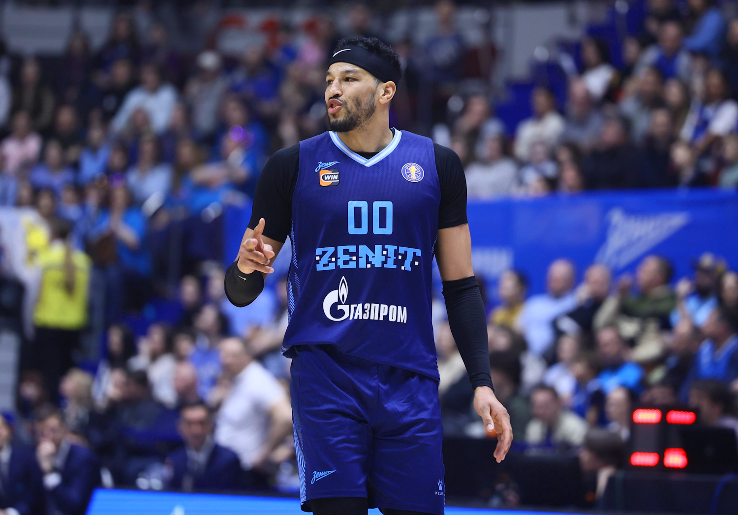 Андре Роберсон: «В Лиге ВТБ высокий уровень конкуренции, и мы надеемся выиграть чемпионат»