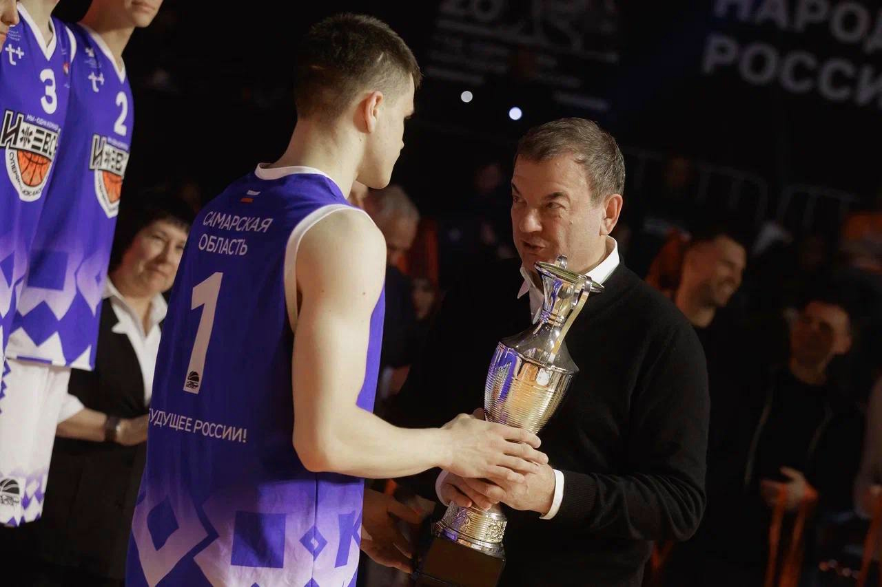 Сергей Кущенко стал гостем Суперфинала Чемпионата ШБЛ «КЭС-БАСКЕТ»