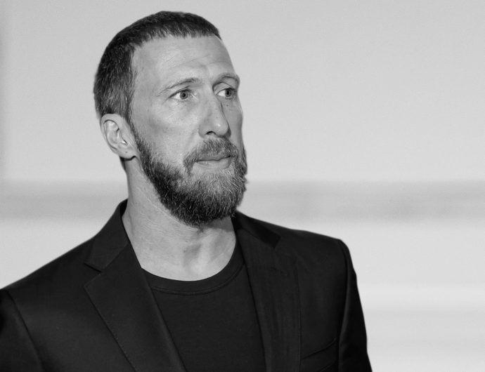 Ушел из жизни Эдуард Сандлер